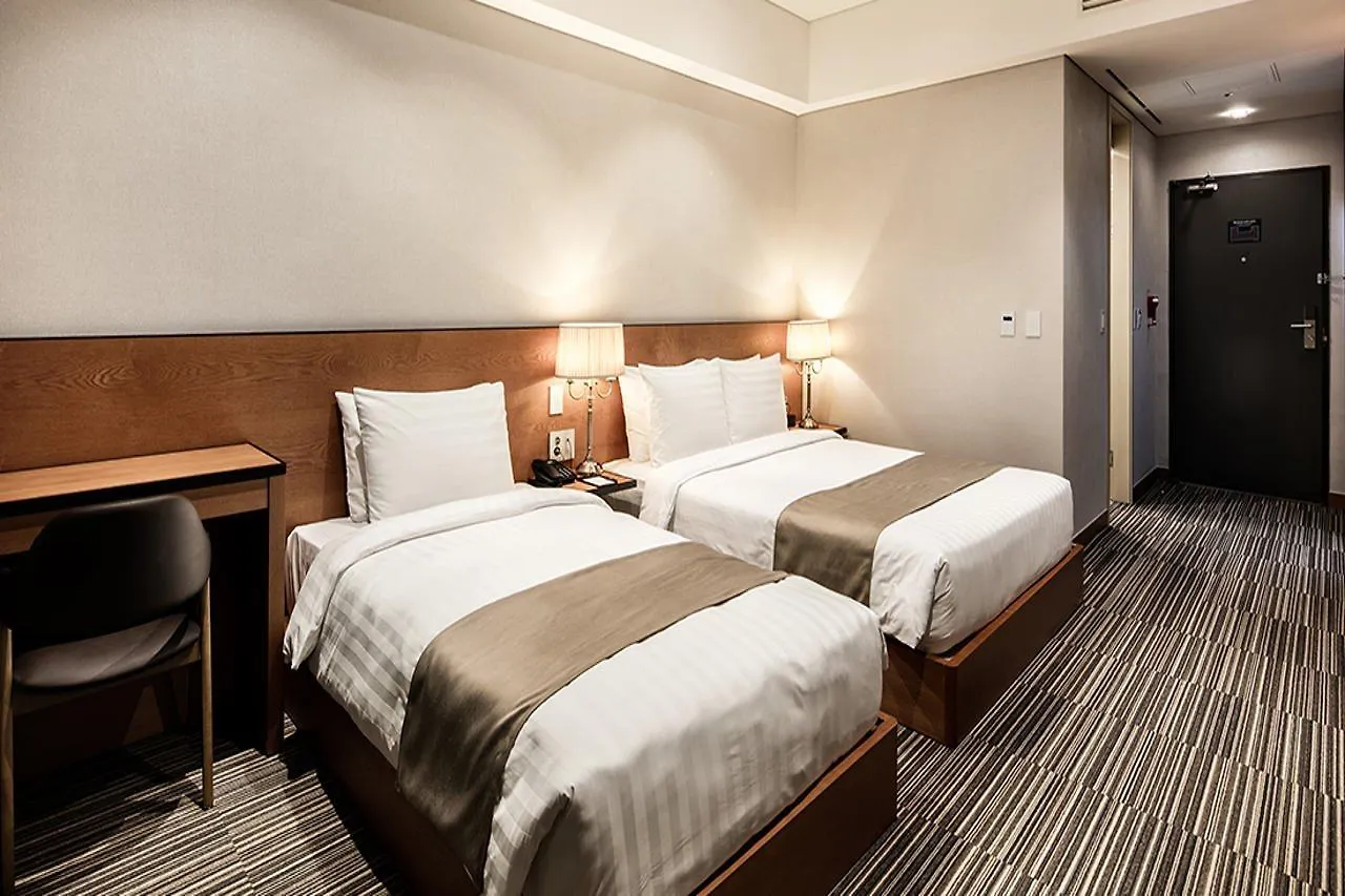 Golden Tulip Incheon Airport Hotel