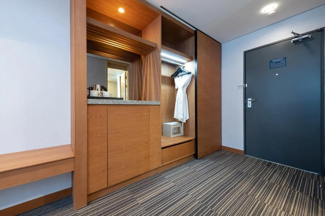 ****  Golden Tulip Incheon Airport Hotel Corée du Sud